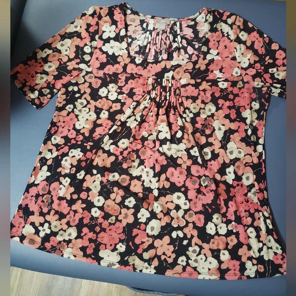 J Jill Large floral blouse